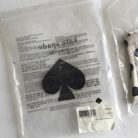 KATE SPADE PICTURE DOT AND SPADE FLOWER NON MEDICAL MASK SET NWT - Picture 7 of 11